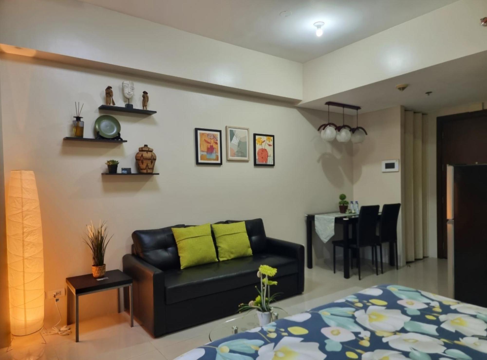 One Palm Tree Villas Condo Across Naia Terminal 3 Manila Exterior foto